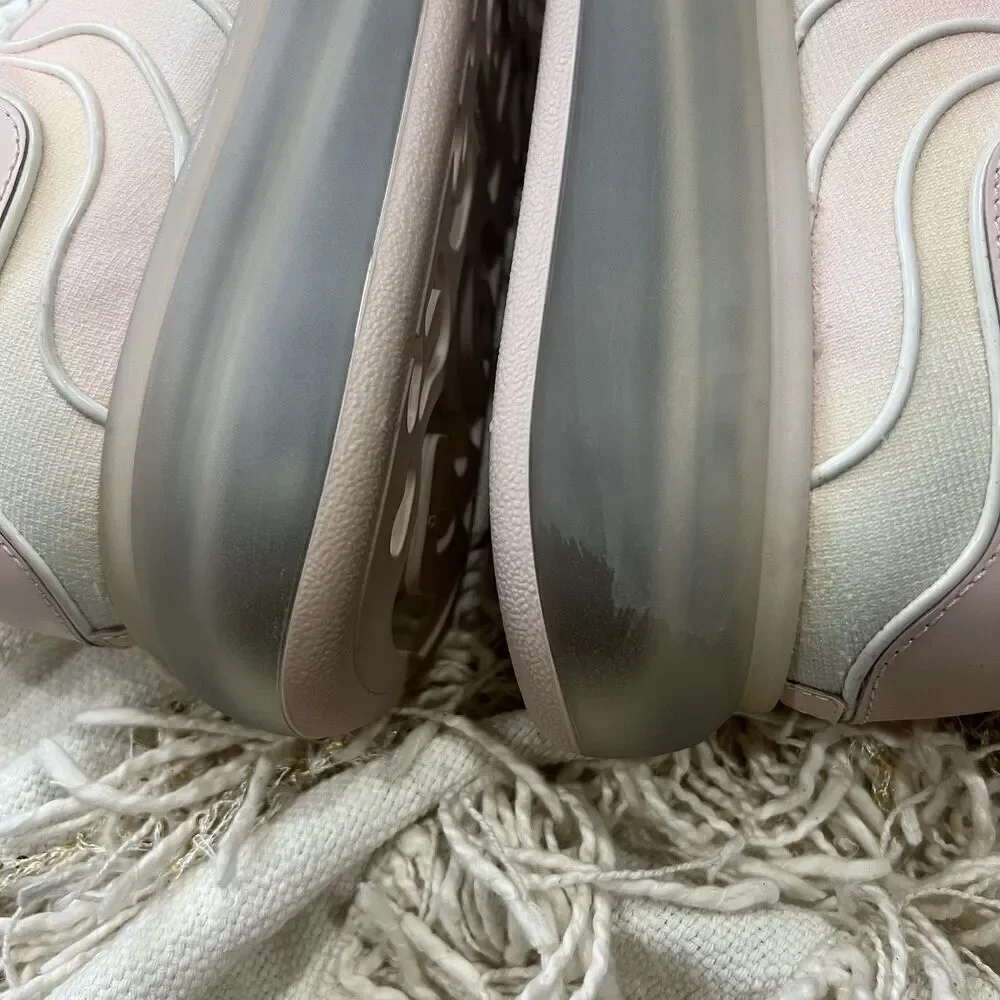 Alexander McQueen Oversized Women’s Sneakers Waves Knit Pink Ombré 38 NEW